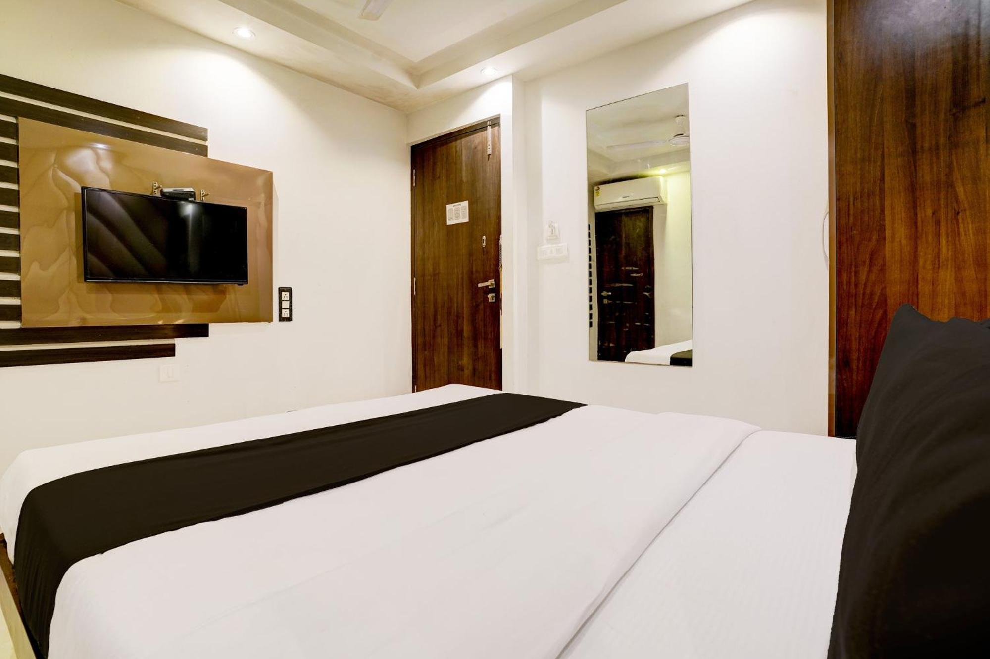 Super Hotel O Mumbai Central Formerly Park Palace Extérieur photo