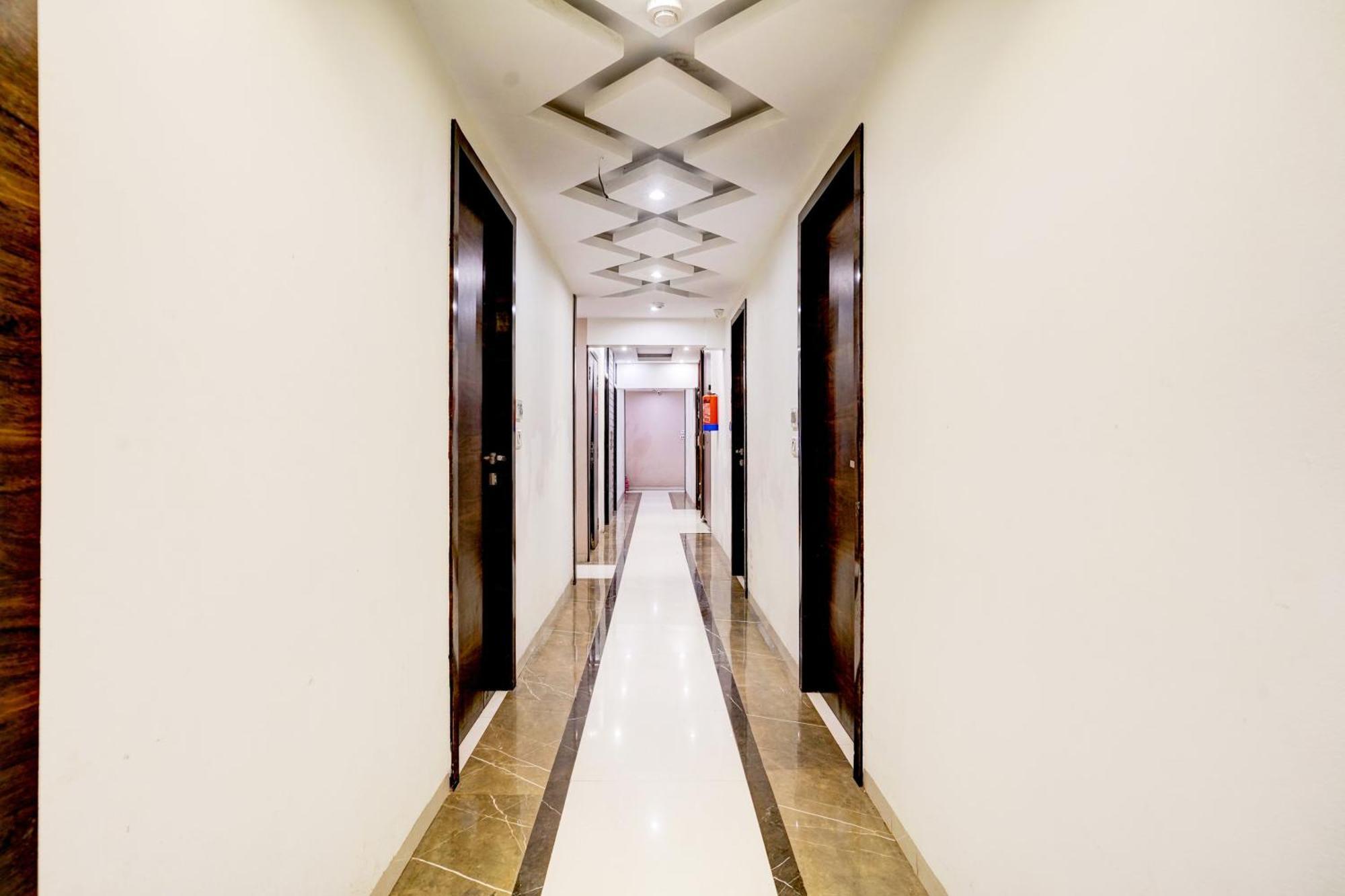 Super Hotel O Mumbai Central Formerly Park Palace Extérieur photo